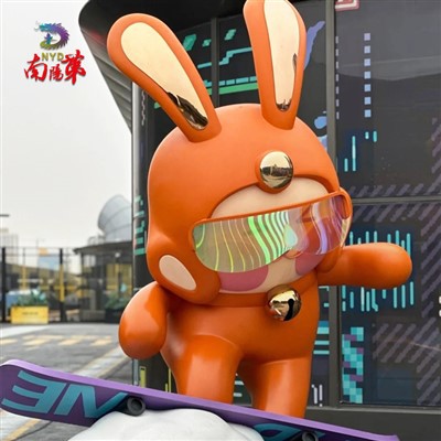 Grandes estátuas de fibra de vidro de coelho ao ar livre